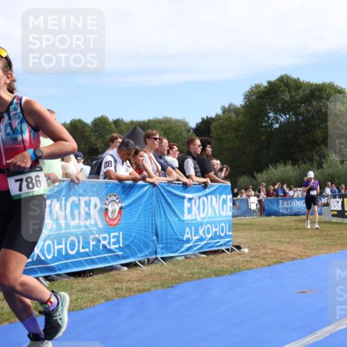 31.08.2025 - Elbe Triathlon Hamburg Strokosch-Dieckow http://msf.ph/oto/8654453 31.08.2025 11:37:08 Ziel 786, 797, 884 meine-sportfotos.de
