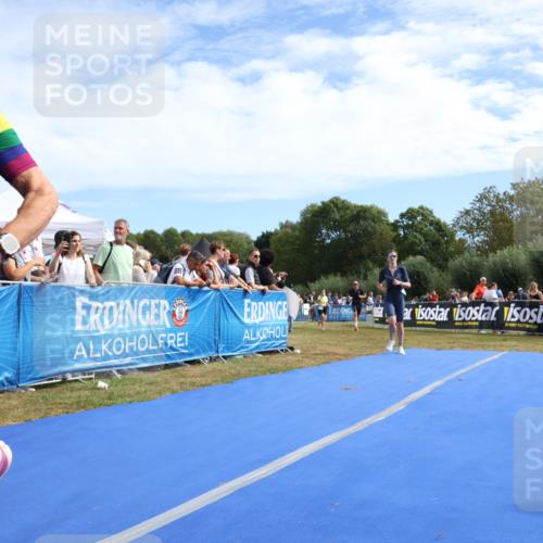 31.08.2025 - Elbe Triathlon Hamburg Strokosch-Dieckow http://msf.ph/oto/8654469 31.08.2025 11:37:28 Ziel 1242, 1261, 1329, 1352 meine-sportfotos.de