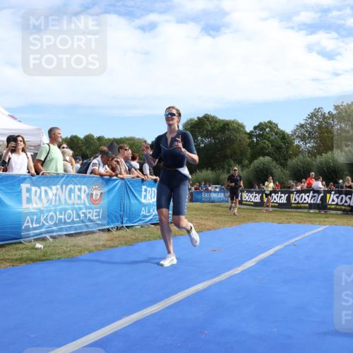 31.08.2025 - Elbe Triathlon Hamburg Strokosch-Dieckow http://msf.ph/oto/8654470 31.08.2025 11:37:30 Ziel 432, 821, 1242, 1261, 1329, 1352 meine-sportfotos.de