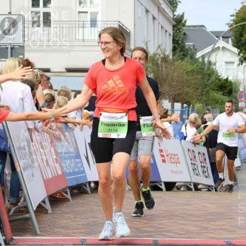 31.08.2025 - 21. Blankeneser Heldenlauf Strokosch-Dieckow http://msf.ph/oto/8654471 31.08.2025 11:03:49 Ziel 3119, 3118, 3679, 3174 meine-sportfotos.de