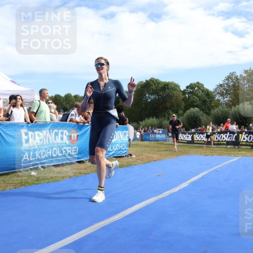 31.08.2025 - Elbe Triathlon Hamburg Strokosch-Dieckow http://msf.ph/oto/8654472 31.08.2025 11:37:30 Ziel 432, 821, 1242, 1261, 1329, 1352 meine-sportfotos.de