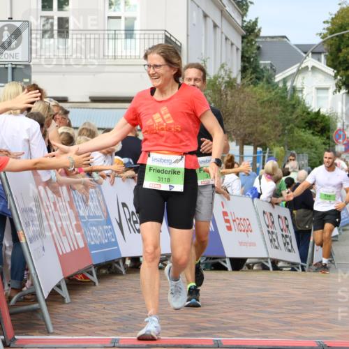 31.08.2025 - 21. Blankeneser Heldenlauf Strokosch-Dieckow http://msf.ph/oto/8654476 31.08.2025 11:03:49 Ziel 3119, 3118, 3679, 3174 meine-sportfotos.de