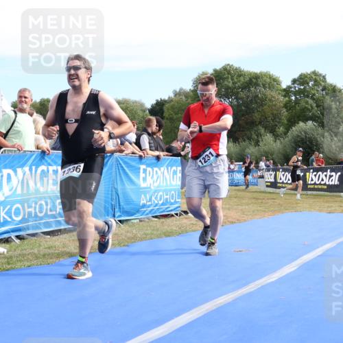 31.08.2025 - Elbe Triathlon Hamburg Strokosch-Dieckow http://msf.ph/oto/8654490 31.08.2025 11:37:43 Ziel 432, 524, 785, 821, 1231, 1236, 1312 meine-sportfotos.de