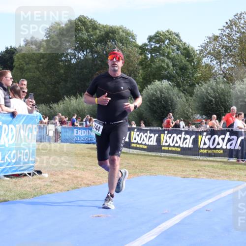 31.08.2025 - Elbe Triathlon Hamburg Strokosch-Dieckow http://msf.ph/oto/8654499 31.08.2025 11:38:06 Ziel 744 meine-sportfotos.de