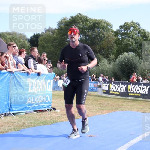 31.08.2025 - Elbe Triathlon Hamburg Strokosch-Dieckow http://msf.ph/oto/8654501 31.08.2025 11:38:07 Ziel 744 meine-sportfotos.de