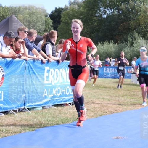 31.08.2025 - Elbe Triathlon Hamburg Strokosch-Dieckow http://msf.ph/oto/8654555 31.08.2025 11:39:08 Ziel 908, 1079, 1424 meine-sportfotos.de