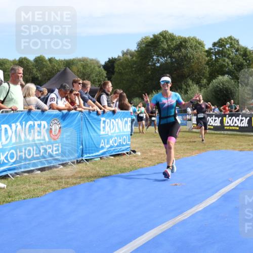 31.08.2025 - Elbe Triathlon Hamburg Strokosch-Dieckow http://msf.ph/oto/8654559 31.08.2025 11:39:10 Ziel 908, 1079, 1424 meine-sportfotos.de