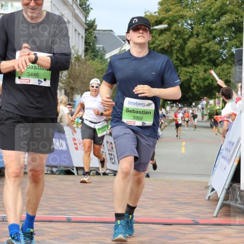 31.08.2025 - 21. Blankeneser Heldenlauf Strokosch-Dieckow http://msf.ph/oto/8654563 31.08.2025 11:03:28 Ziel 3625, 3446, 3373, 3302 meine-sportfotos.de