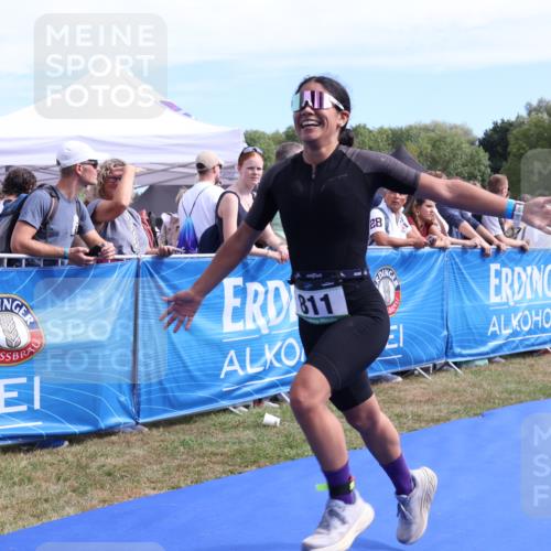 31.08.2025 - Elbe Triathlon Hamburg Strokosch-Dieckow http://msf.ph/oto/8654584 31.08.2025 11:39:43 Ziel 796, 811 meine-sportfotos.de