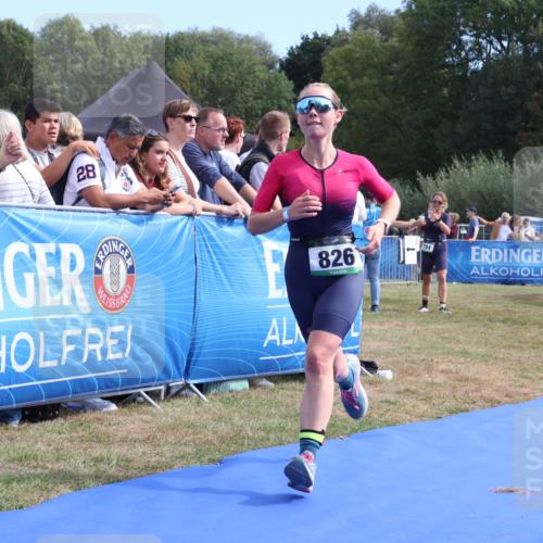 31.08.2025 - Elbe Triathlon Hamburg Strokosch-Dieckow http://msf.ph/oto/8654637 31.08.2025 11:40:09 Ziel 826 meine-sportfotos.de