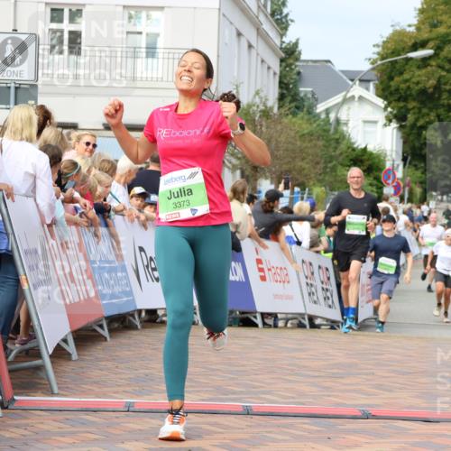 31.08.2025 - 21. Blankeneser Heldenlauf Strokosch-Dieckow http://msf.ph/oto/8654638 31.08.2025 11:03:23 Ziel 3675, 3446, 3373, 3302 meine-sportfotos.de