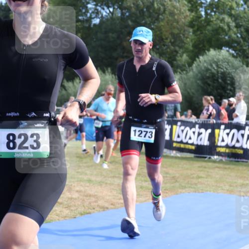 31.08.2025 - Elbe Triathlon Hamburg Strokosch-Dieckow http://msf.ph/oto/8654650 31.08.2025 11:40:29 Ziel 660, 823, 1273, 1310, 1379 meine-sportfotos.de