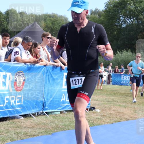 31.08.2025 - Elbe Triathlon Hamburg Strokosch-Dieckow http://msf.ph/oto/8654655 31.08.2025 11:40:30 Ziel 660, 823, 1273, 1310, 1379 meine-sportfotos.de
