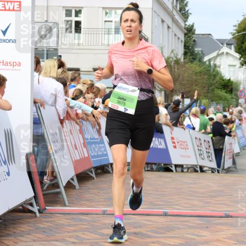 31.08.2025 - 21. Blankeneser Heldenlauf Strokosch-Dieckow http://msf.ph/oto/8654660 31.08.2025 11:03:19 Ziel 3675, 3373 meine-sportfotos.de