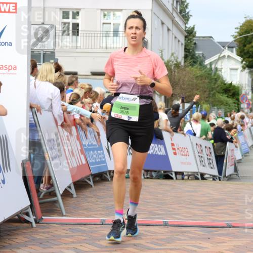 31.08.2025 - 21. Blankeneser Heldenlauf Strokosch-Dieckow http://msf.ph/oto/8654666 31.08.2025 11:03:19 Ziel 3675, 3373 meine-sportfotos.de