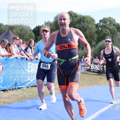 31.08.2025 - Elbe Triathlon Hamburg Strokosch-Dieckow http://msf.ph/oto/8654672 31.08.2025 11:40:34 Ziel 660, 1273, 1310, 1379 meine-sportfotos.de