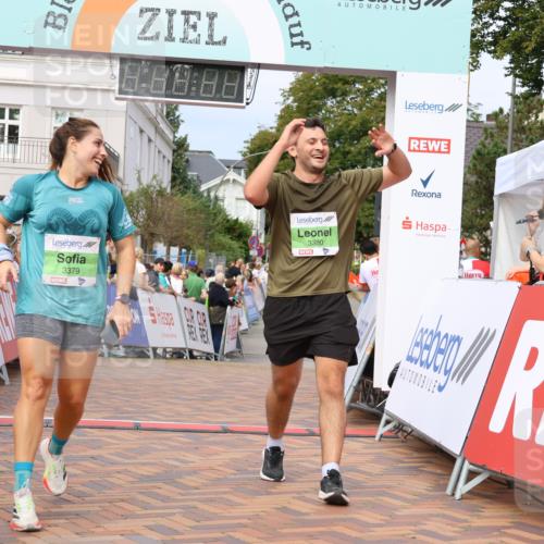 31.08.2025 - 21. Blankeneser Heldenlauf Strokosch-Dieckow http://msf.ph/oto/8654683 31.08.2025 11:02:34 Ziel 3380, 3379, 3135, 3136, 3406, 3727 meine-sportfotos.de