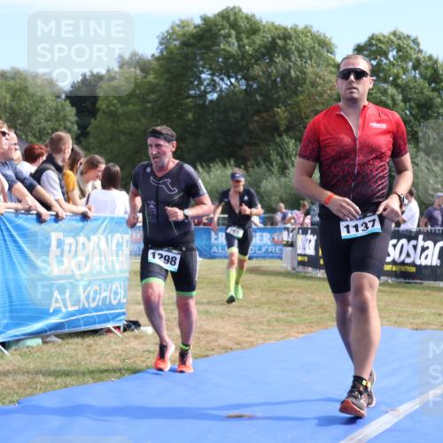 31.08.2025 - Elbe Triathlon Hamburg Strokosch-Dieckow http://msf.ph/oto/8654705 31.08.2025 11:40:51 Ziel 665, 765, 1137, 1298, 1599 meine-sportfotos.de