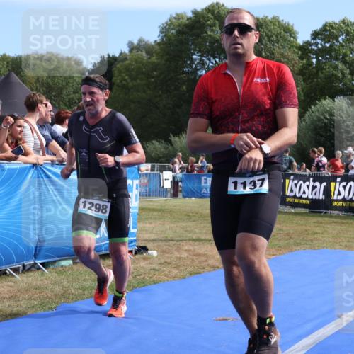 31.08.2025 - Elbe Triathlon Hamburg Strokosch-Dieckow http://msf.ph/oto/8654709 31.08.2025 11:40:52 Ziel 665, 765, 1137, 1298, 1599 meine-sportfotos.de