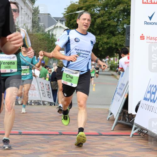 31.08.2025 - 21. Blankeneser Heldenlauf Strokosch-Dieckow http://msf.ph/oto/8654710 31.08.2025 11:02:31 Ziel 3380, 3379, 3135, 3136, 3406, 3727 meine-sportfotos.de