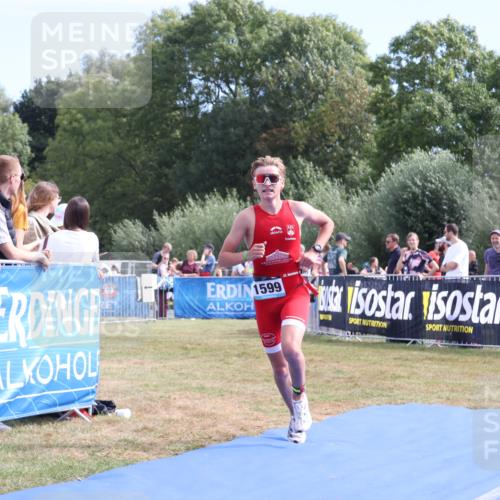 31.08.2025 - Elbe Triathlon Hamburg Strokosch-Dieckow http://msf.ph/oto/8654724 31.08.2025 11:40:59 Ziel 765, 1599 meine-sportfotos.de