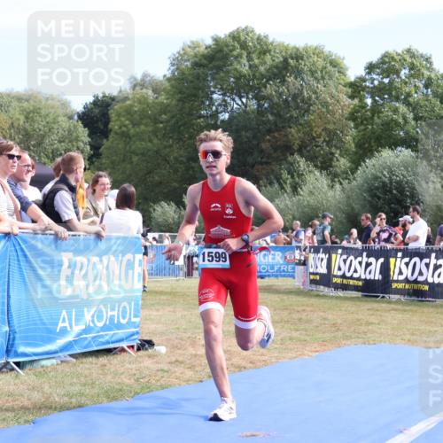 31.08.2025 - Elbe Triathlon Hamburg Strokosch-Dieckow http://msf.ph/oto/8654727 31.08.2025 11:40:59 Ziel 765, 1599 meine-sportfotos.de