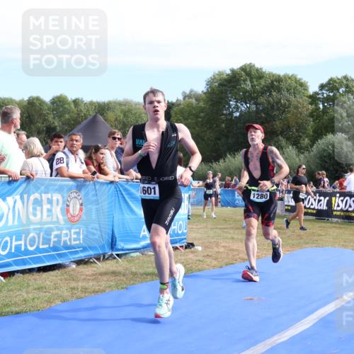 31.08.2025 - Elbe Triathlon Hamburg Strokosch-Dieckow http://msf.ph/oto/8654736 31.08.2025 11:41:09 Ziel 1280, 1601 meine-sportfotos.de