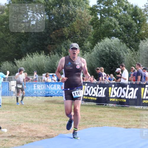 31.08.2025 - Elbe Triathlon Hamburg Strokosch-Dieckow http://msf.ph/oto/8654741 31.08.2025 11:41:17 Ziel 1161 meine-sportfotos.de