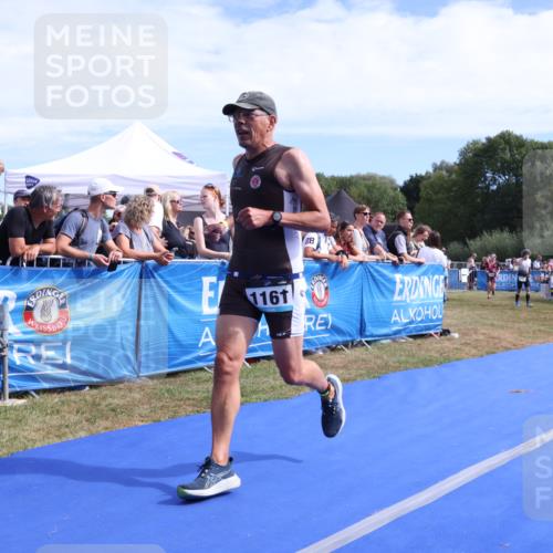 31.08.2025 - Elbe Triathlon Hamburg Strokosch-Dieckow http://msf.ph/oto/8654754 31.08.2025 11:41:19 Ziel 1161, 1488 meine-sportfotos.de