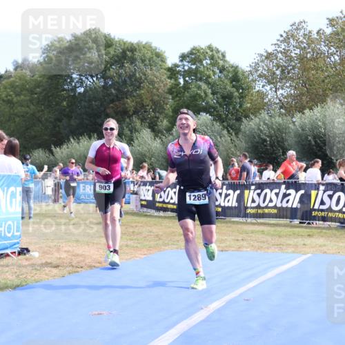 31.08.2025 - Elbe Triathlon Hamburg Strokosch-Dieckow http://msf.ph/oto/8654771 31.08.2025 11:41:35 Ziel 868, 903, 1252, 1289 meine-sportfotos.de
