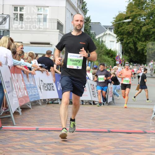 31.08.2025 - 21. Blankeneser Heldenlauf Strokosch-Dieckow http://msf.ph/oto/8654776 31.08.2025 11:03:06 Ziel 3638, 3065, 3666, 3548, 3106 meine-sportfotos.de