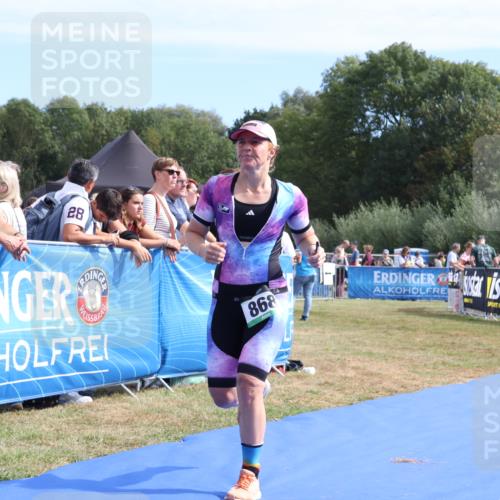 31.08.2025 - Elbe Triathlon Hamburg Strokosch-Dieckow http://msf.ph/oto/8654798 31.08.2025 11:41:43 Ziel 868, 1252 meine-sportfotos.de