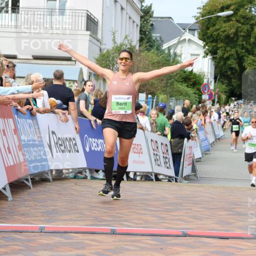 31.08.2025 - 21. Blankeneser Heldenlauf Strokosch-Dieckow http://msf.ph/oto/8654800 31.08.2025 11:02:21 Ziel 3172, 3700, 3484 meine-sportfotos.de
