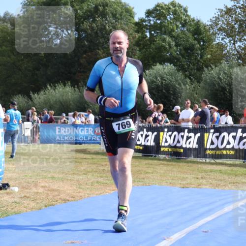 31.08.2025 - Elbe Triathlon Hamburg Strokosch-Dieckow http://msf.ph/oto/8654807 31.08.2025 11:41:54 Ziel 769 meine-sportfotos.de