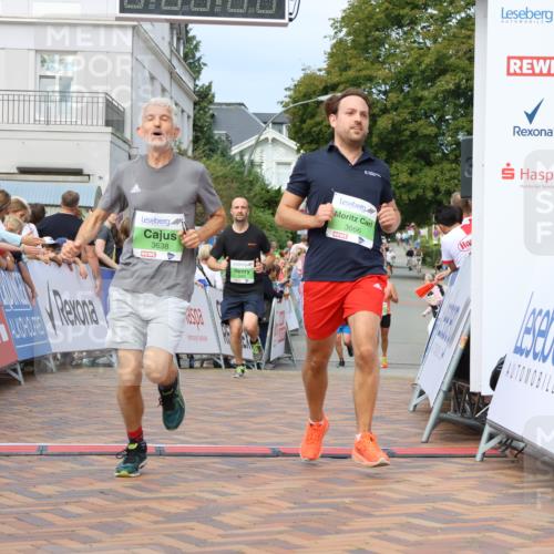 31.08.2025 - 21. Blankeneser Heldenlauf Strokosch-Dieckow http://msf.ph/oto/8654809 31.08.2025 11:03:04 Ziel 3638, 3065, 3666 meine-sportfotos.de