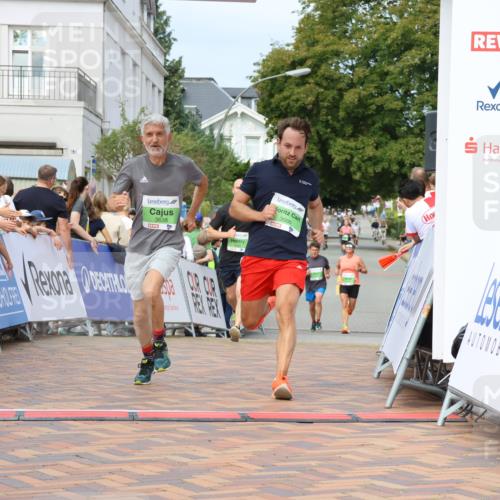 31.08.2025 - 21. Blankeneser Heldenlauf Strokosch-Dieckow http://msf.ph/oto/8654847 31.08.2025 11:03:03 Ziel 3638, 3065, 3666 meine-sportfotos.de