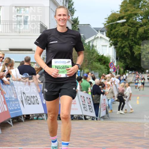 31.08.2025 - 21. Blankeneser Heldenlauf Strokosch-Dieckow http://msf.ph/oto/8654873 31.08.2025 11:02:47 Ziel 3487, 3714 meine-sportfotos.de