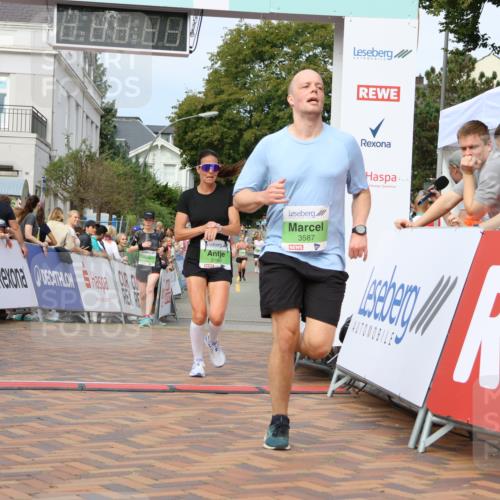 31.08.2025 - 21. Blankeneser Heldenlauf Strokosch-Dieckow http://msf.ph/oto/8654874 31.08.2025 11:02:11 Ziel 3587, 3471, 3172, 3556, 3180, 3700 meine-sportfotos.de