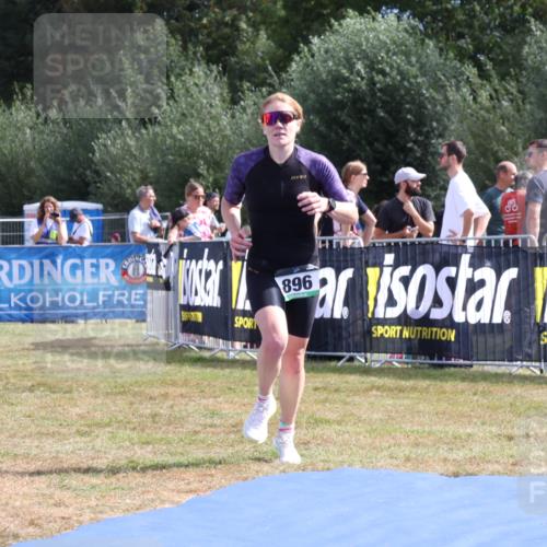 31.08.2025 - Elbe Triathlon Hamburg Strokosch-Dieckow http://msf.ph/oto/8654881 31.08.2025 11:42:53 Ziel 896, 911, 1122, 1318 meine-sportfotos.de