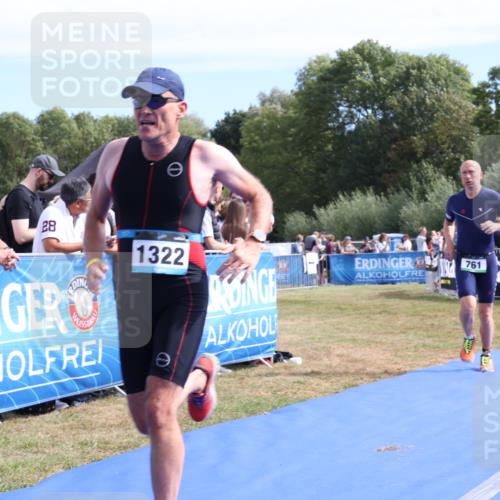 31.08.2025 - Elbe Triathlon Hamburg Strokosch-Dieckow http://msf.ph/oto/8654927 31.08.2025 11:43:33 Ziel 761, 1322 meine-sportfotos.de