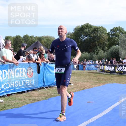 31.08.2025 - Elbe Triathlon Hamburg Strokosch-Dieckow http://msf.ph/oto/8654932 31.08.2025 11:43:35 Ziel 761, 845, 1322 meine-sportfotos.de