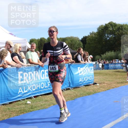 31.08.2025 - Elbe Triathlon Hamburg Strokosch-Dieckow http://msf.ph/oto/8654936 31.08.2025 11:43:43 Ziel 845, 1319 meine-sportfotos.de
