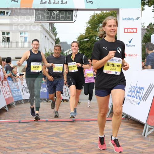 31.08.2025 - 21. Blankeneser Heldenlauf Strokosch-Dieckow http://msf.ph/oto/8654947 31.08.2025 10:34:51 Ziel 2524, 2244, 2021, 2214, 2215, 2655, 2488, 2548, 2549, 2438, 2439, 2441, 2442, 2048 meine-sportfotos.de