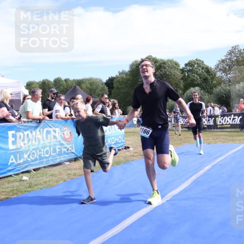 31.08.2025 - Elbe Triathlon Hamburg Strokosch-Dieckow http://msf.ph/oto/8654954 31.08.2025 11:43:58 Ziel 1166, 1376, 1446 meine-sportfotos.de