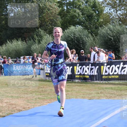 31.08.2025 - Elbe Triathlon Hamburg Strokosch-Dieckow http://msf.ph/oto/8654961 31.08.2025 11:44:01 Ziel 322, 1166, 1376, 1446 meine-sportfotos.de