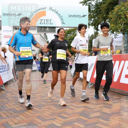 31.08.2025 - 21. Blankeneser Heldenlauf Strokosch-Dieckow http://msf.ph/oto/8654988 31.08.2025 10:34:48 Ziel 2524, 2244, 2021, 2214, 2215, 2655, 2298, 2488, 2438, 2439, 2349, 2441, 2442, 2350, 2048 meine-sportfotos.de