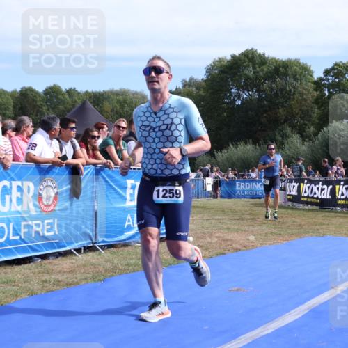 31.08.2025 - Elbe Triathlon Hamburg Strokosch-Dieckow http://msf.ph/oto/8655028 31.08.2025 11:44:39 Ziel 477, 701, 832, 1191, 1259 meine-sportfotos.de