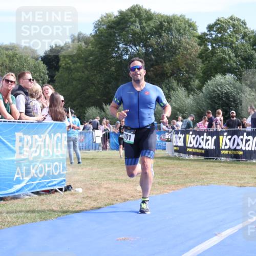 31.08.2025 - Elbe Triathlon Hamburg Strokosch-Dieckow http://msf.ph/oto/8655037 31.08.2025 11:44:42 Ziel 477, 701, 832, 1251, 1259 meine-sportfotos.de