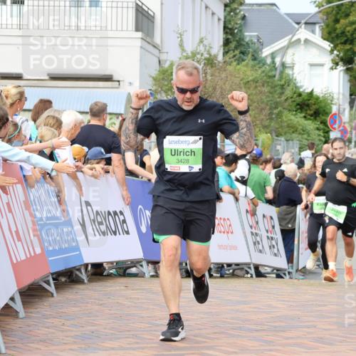 31.08.2025 - 21. Blankeneser Heldenlauf Strokosch-Dieckow http://msf.ph/oto/8655043 31.08.2025 11:01:43 Ziel 3082, 3428, 3298, 3662, 3104, 3521, 3276, 3109, 3730, 3284 meine-sportfotos.de