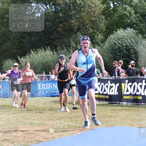 31.08.2025 - Elbe Triathlon Hamburg Strokosch-Dieckow http://msf.ph/oto/8655060 31.08.2025 11:44:50 Ziel 832, 1178, 1251, 1338, 1418 meine-sportfotos.de